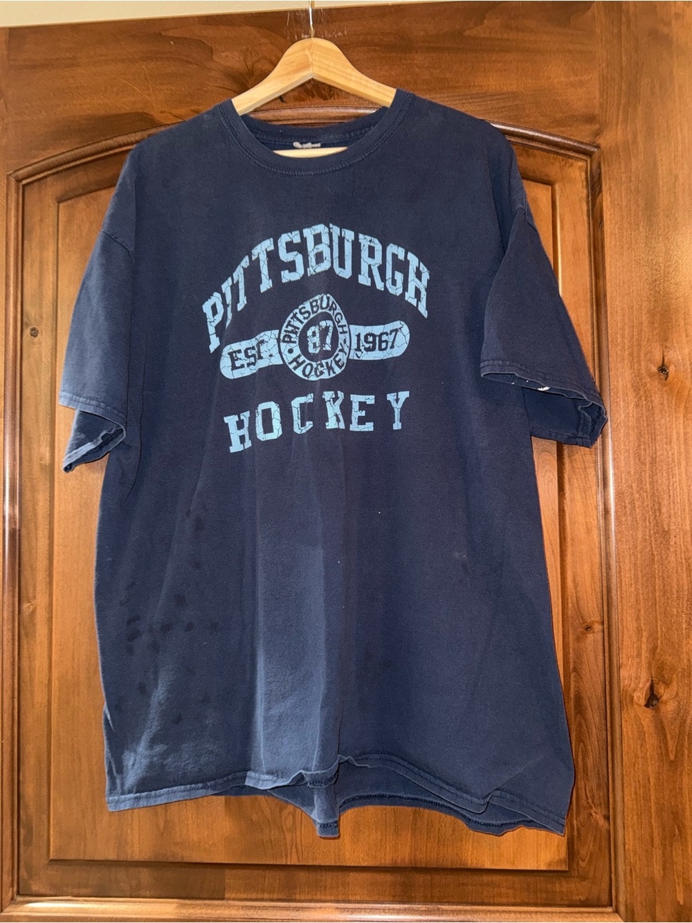 Pittsburgh Hockey Graphic Tee - Navy with Light Blue Print